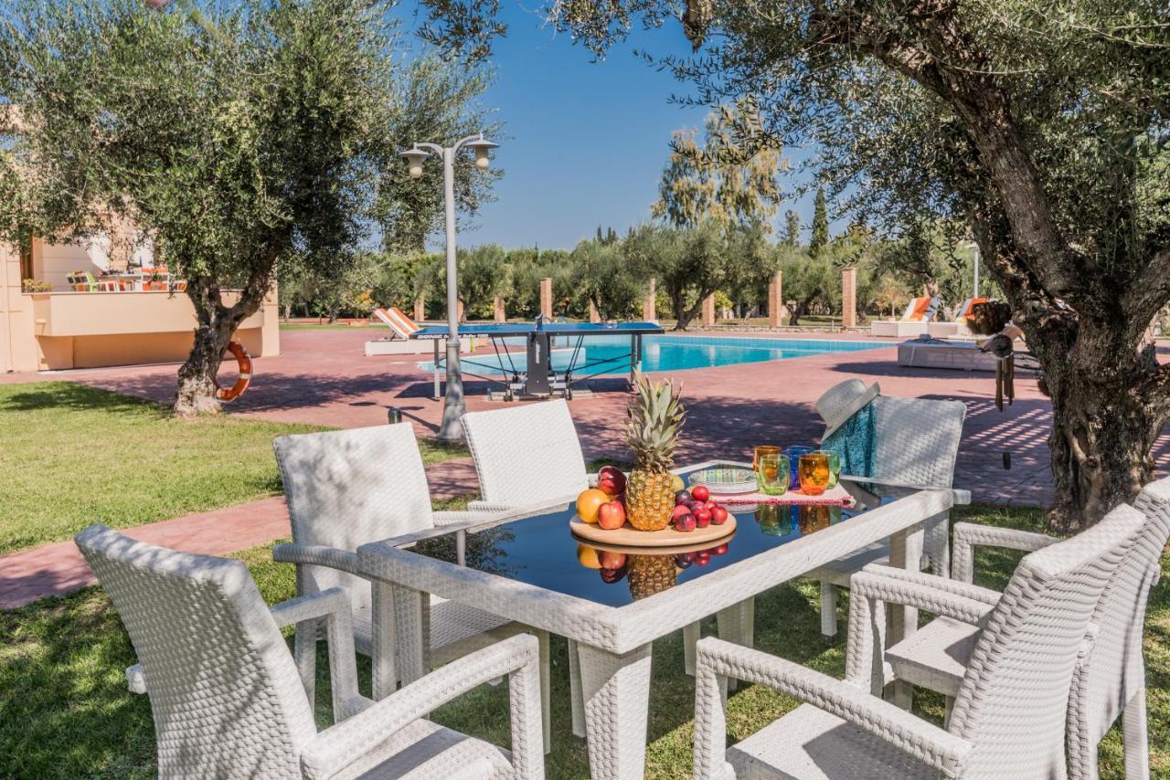 Astarte Villas - Istar Villa With Tennis Court Makhairádhon Exteriér fotografie