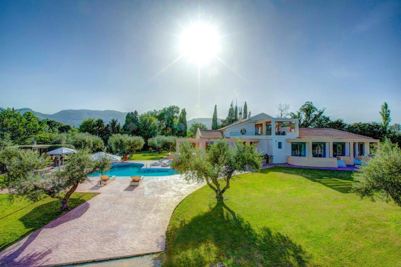 Astarte Villas - Istar Villa With Tennis Court Makhairádhon Exteriér fotografie